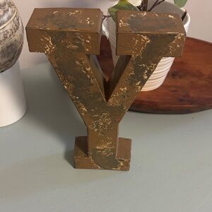DO YOU EVER WONDER “ WHY”. Rustic Brown Letter Y Decor